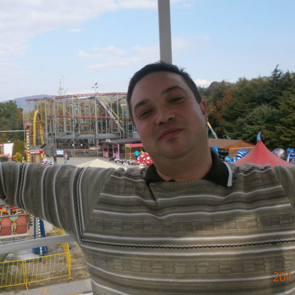 Денис Плоештяну