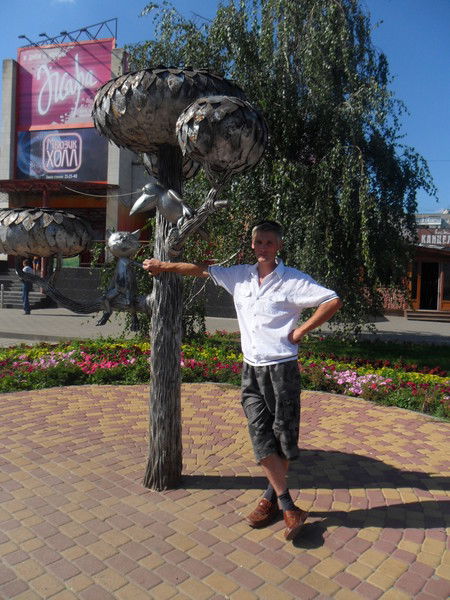 Олег Косаковский