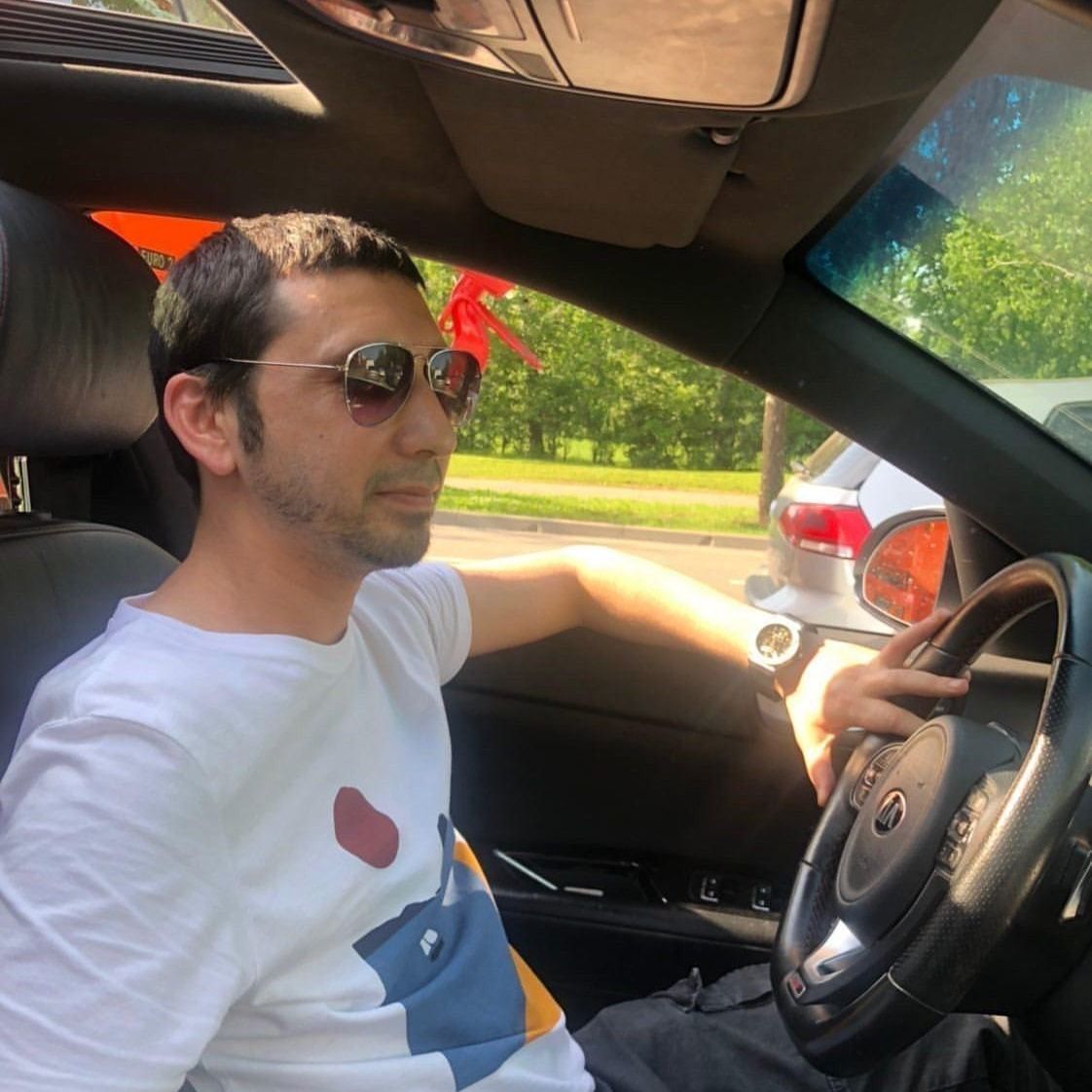 Бахром Файз