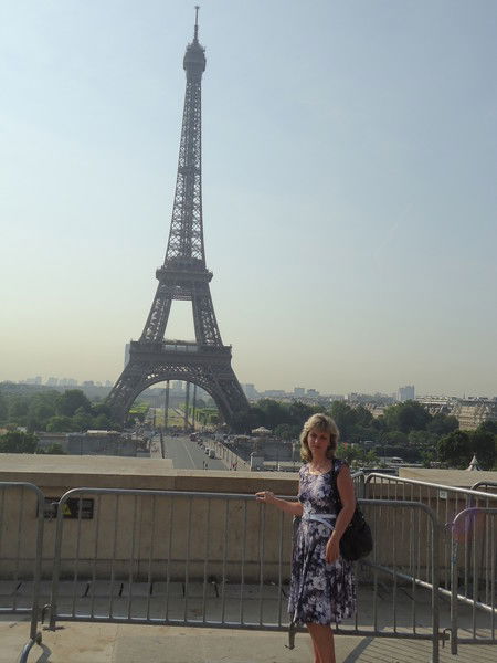 Елена Парнева