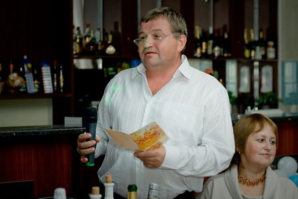 Александр Леонтьев