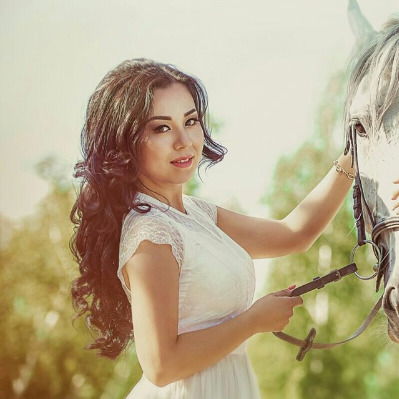 Шырын Сакуова