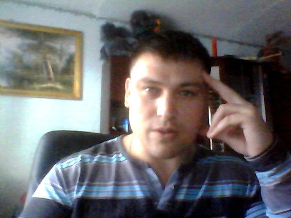 Андрей Оленников