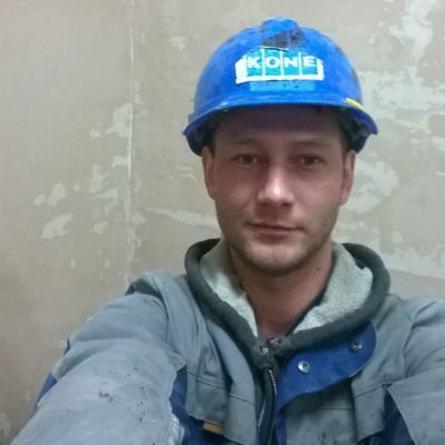 Дмитрий Учанев