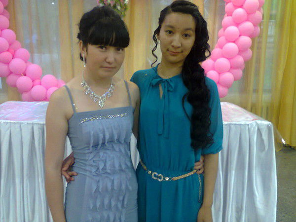 Аяулым Алменова