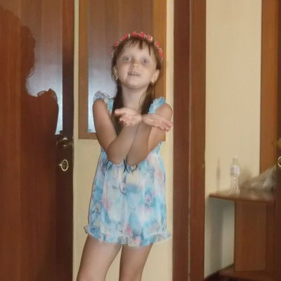 Настя Старш