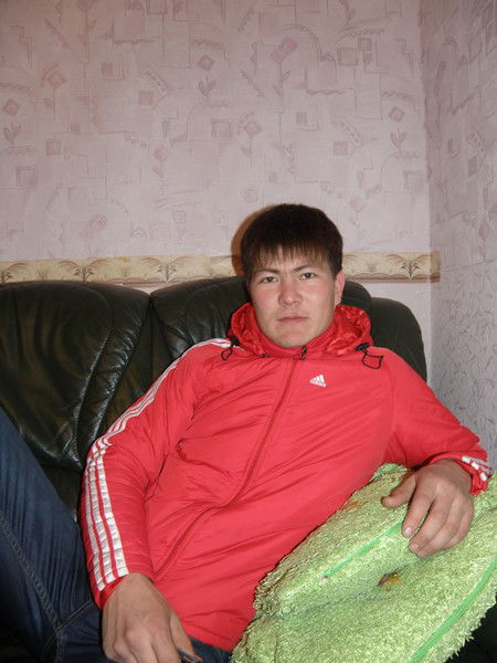 Айхан Шарипов