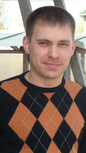 Дмитрий Новоженин