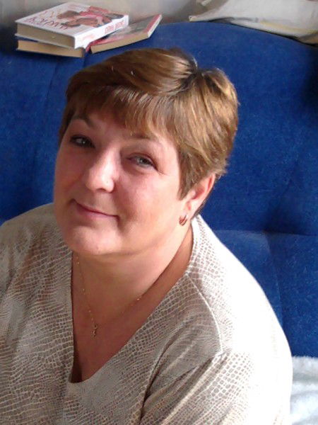 Елена Добровольская