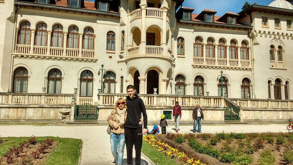 Вера Хинова