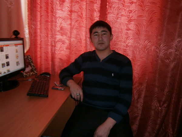 Азамат Дюсенбаев