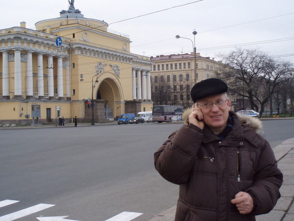 Виктор Морозов