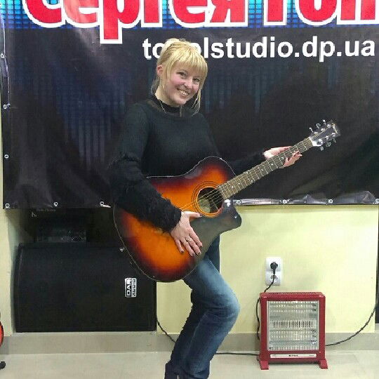 Лена Новоселова