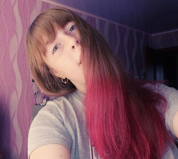 Анастасия :3