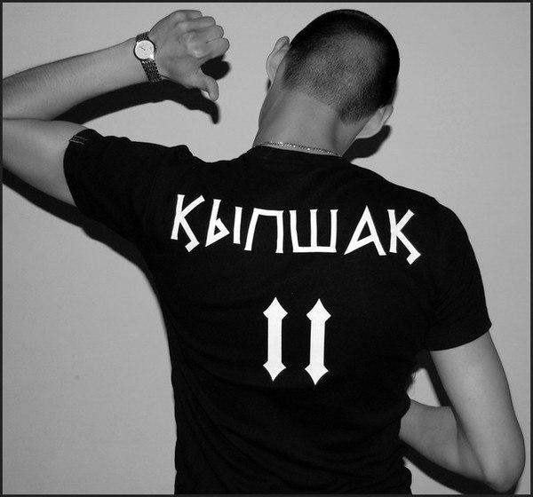 Данияр Устимиров