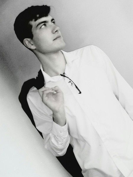 Дима Лазарев