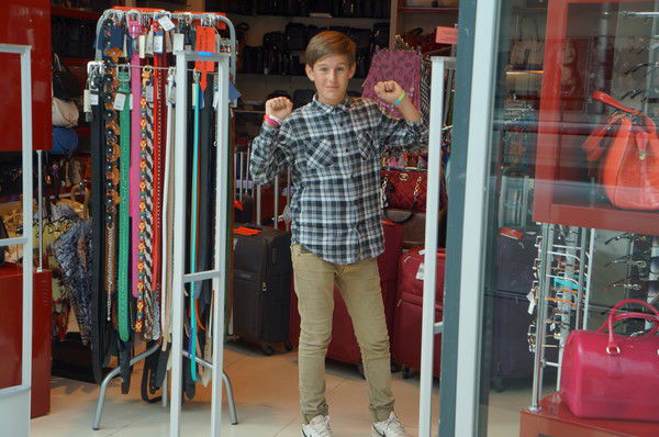 Борис Закарая