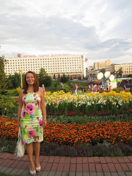 Люда Семёнова