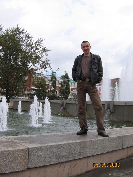 Александр Андронов