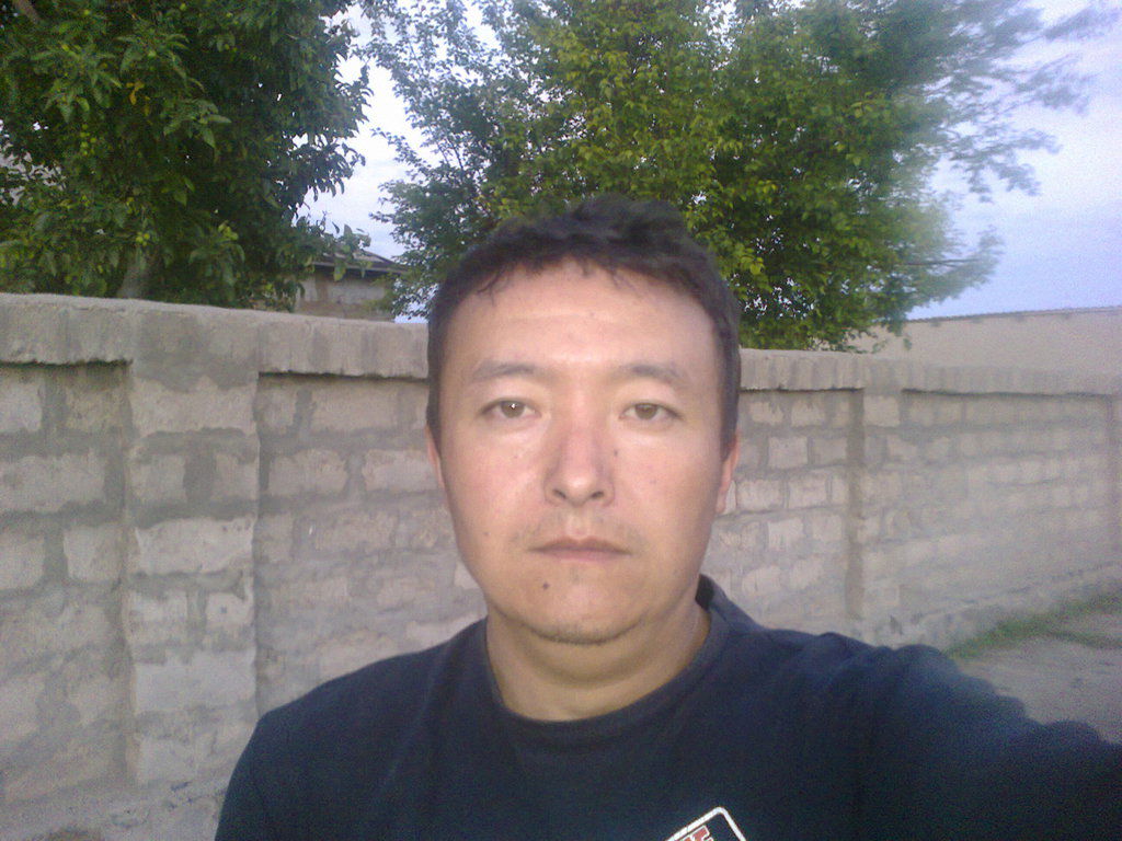 Зафар Хандамов