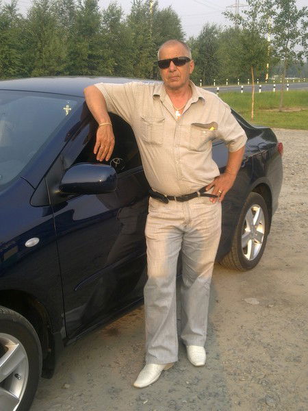 Володя Обущак