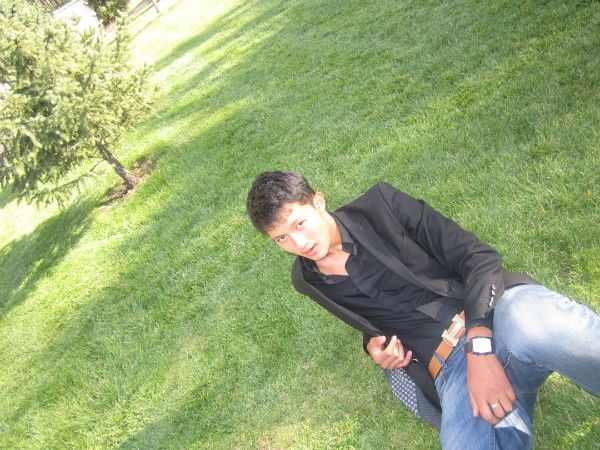 Арыстан Есм