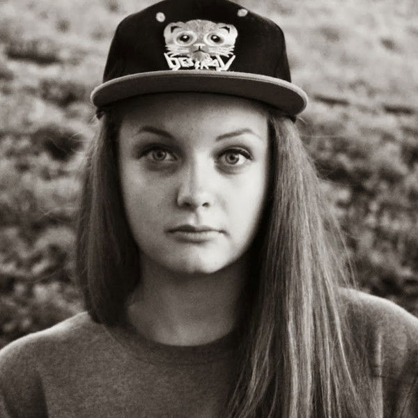 Лариса Староверова