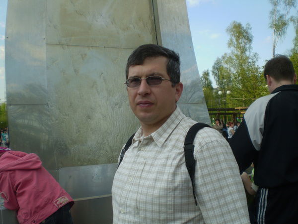 Дмитрий Попов