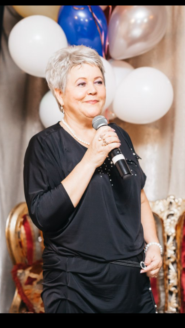 Нина Голдобина