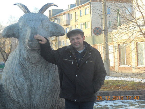 Александр Литвинов