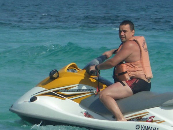 Александр Сизонов