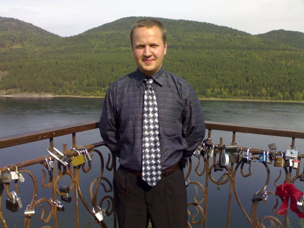 Александр Шадров