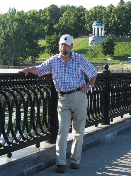 Анатолий Ерохов