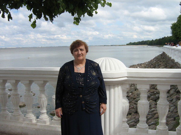 Эмма Русакова