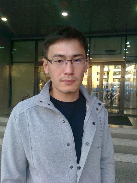 Болат Канапин