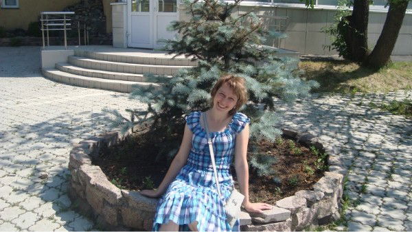 Лена Алексеенко