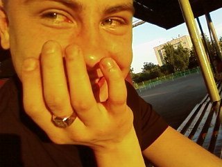 Максим Попков