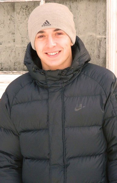 Артур Москвичёв