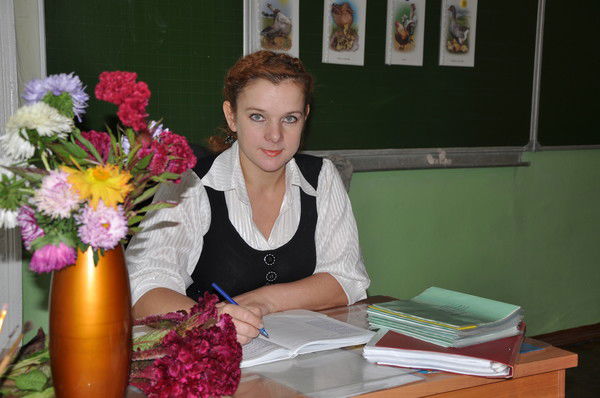 Наташа Айнединова