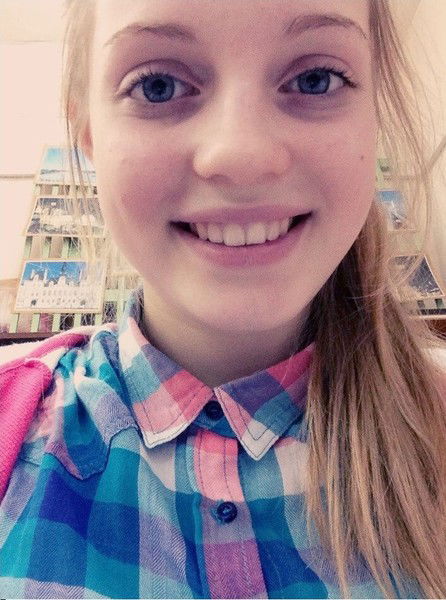 Аня Лагунова