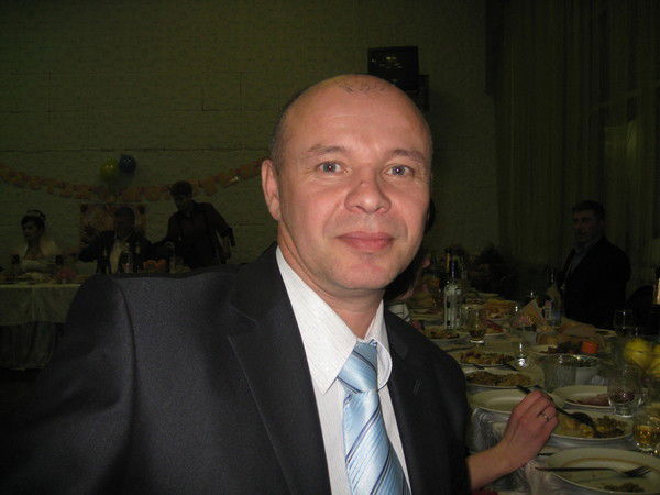 Роберт Камаев