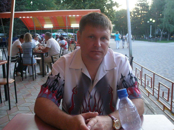 Николай Гузак