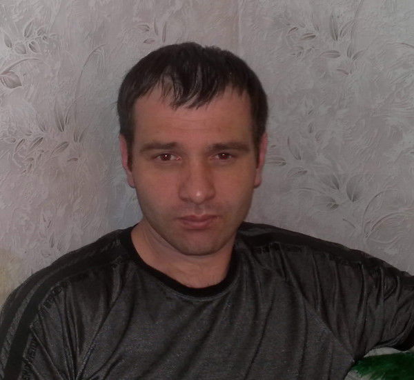 Ровшан Амирханов