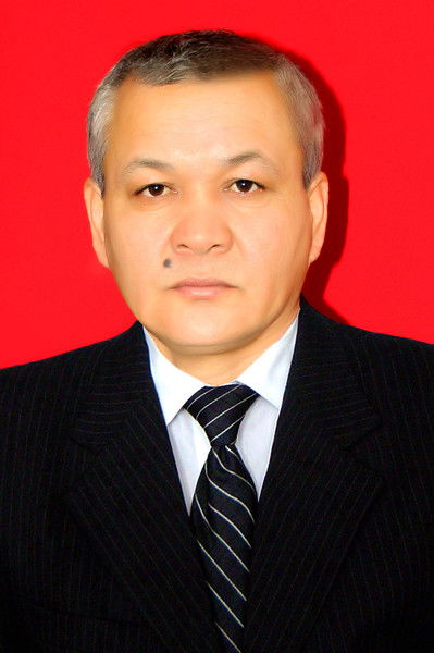 Мухтар Сапаров