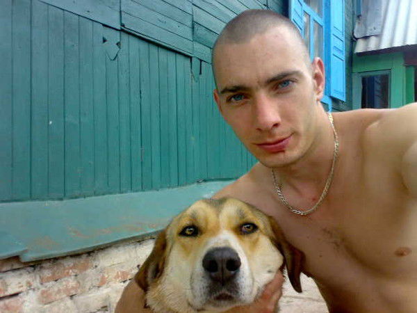 Андрей Глушков