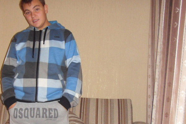 Артём Крестинин