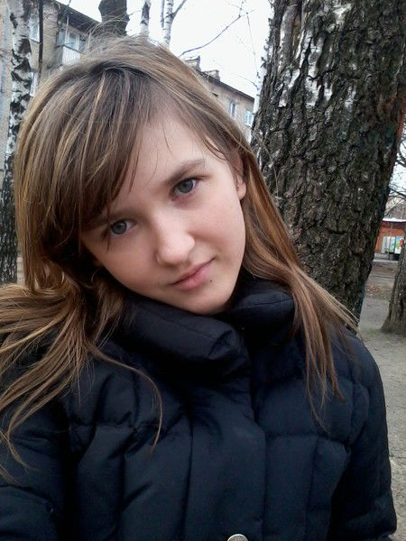 Карина Попова