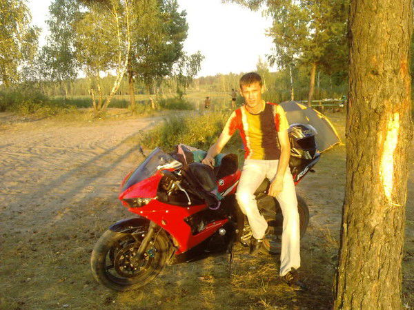 Рома Якухно