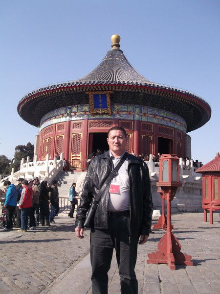 Нурлыбек Серикбаев