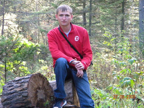 Александр Захаров